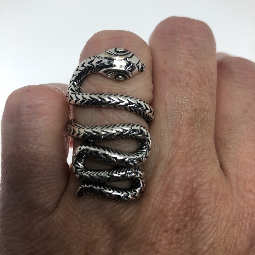 Vintage Snake Ring (adjustable)